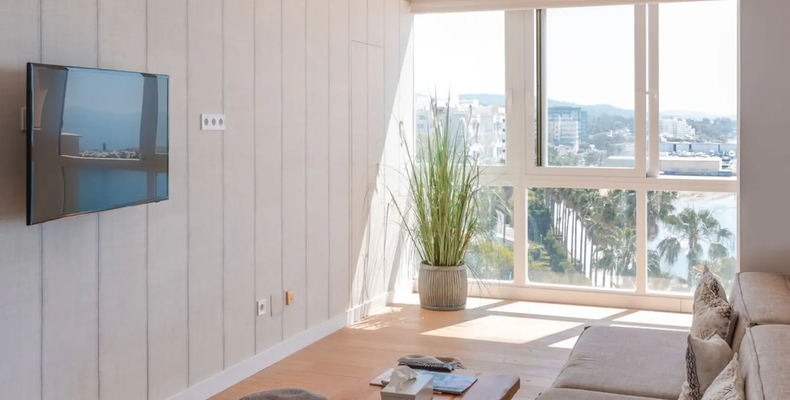 Sale of middle floor apartment in Marbella 25