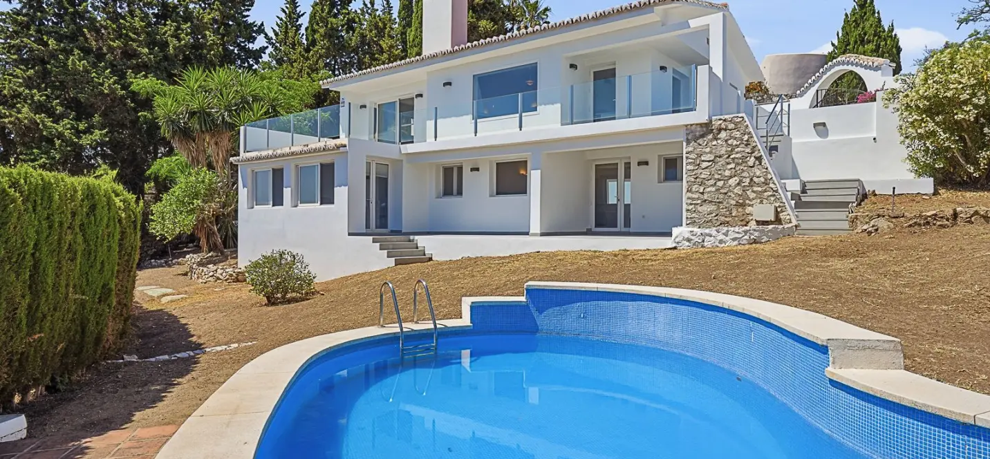 Sale of detached villa in Mijas 0