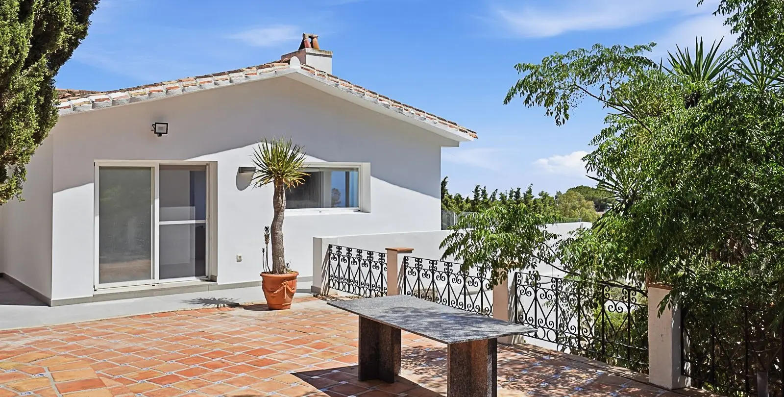 Sale of detached villa in Mijas 12