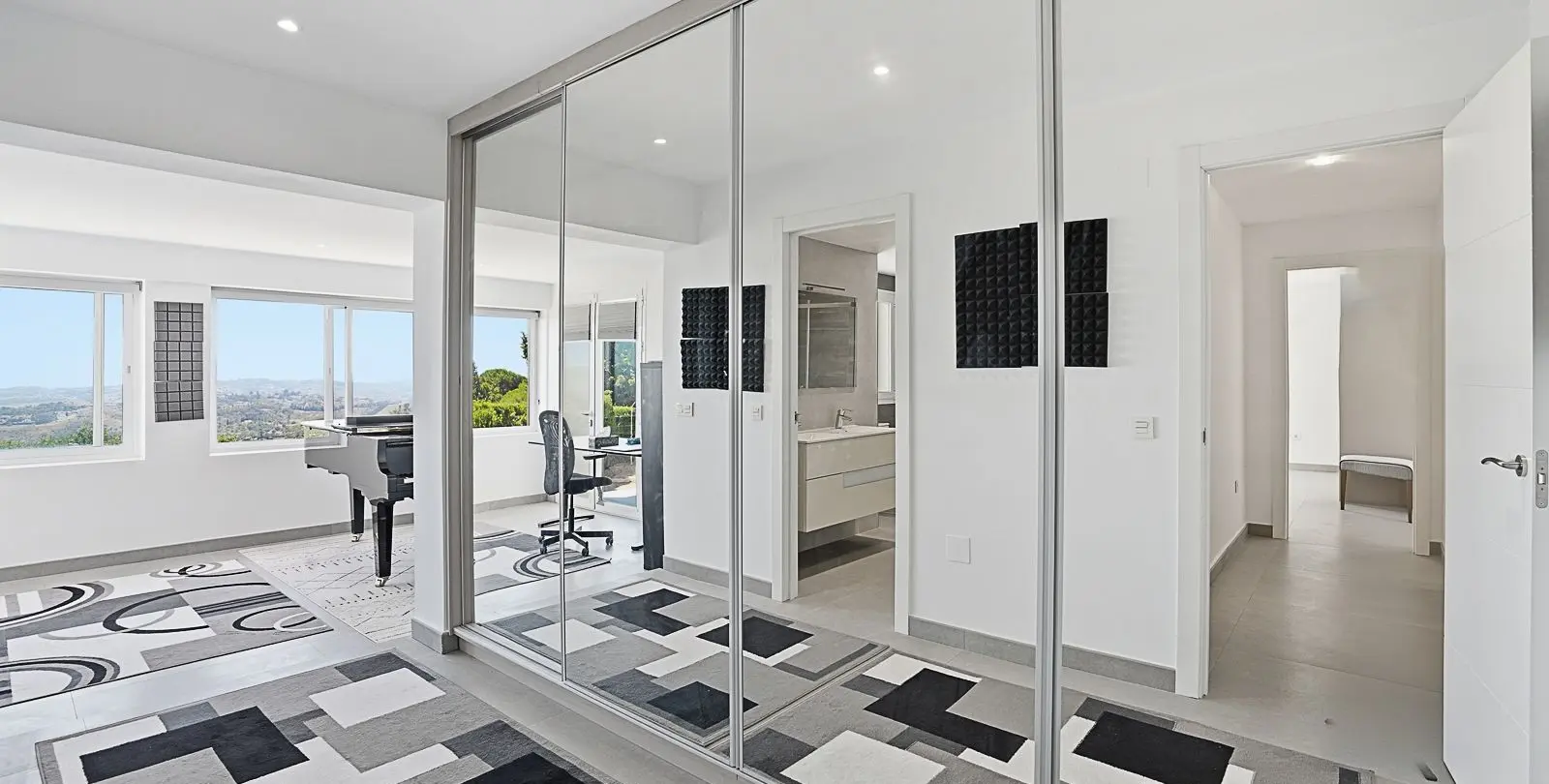 Sale of detached villa in Mijas 29
