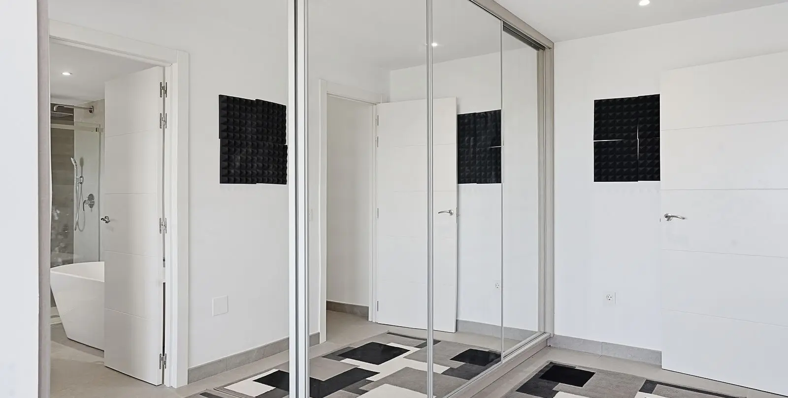 Sale of detached villa in Mijas 41