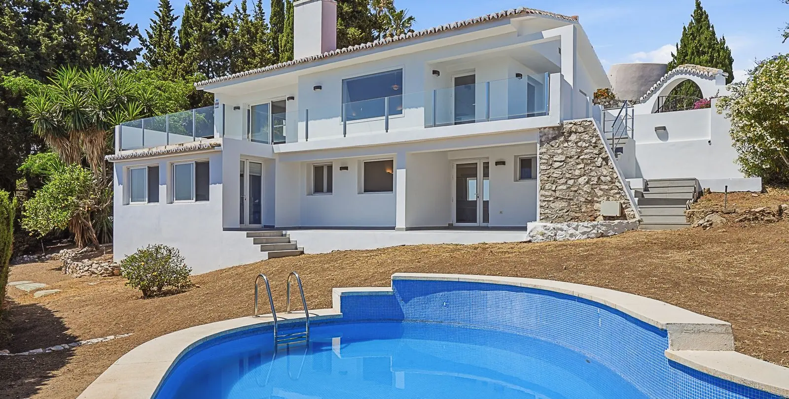 Sale of detached villa in Mijas 43