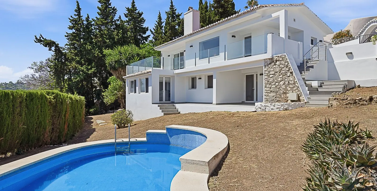 Sale of detached villa in Mijas 45