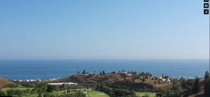 Venta de parcela residencial en Vélez-Málaga 0