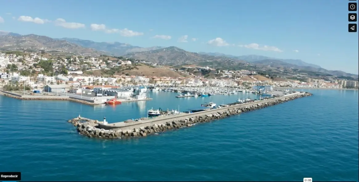 Venta de parcela residencial en Vélez-Málaga 15