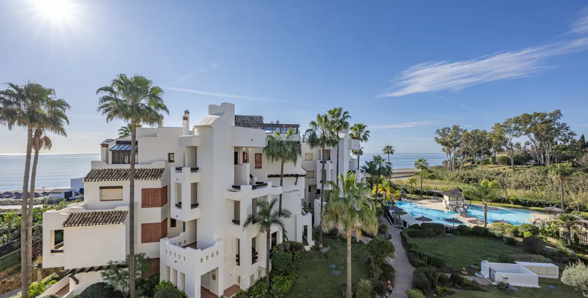 Venta de apartamento en planta baja en Estepona 15