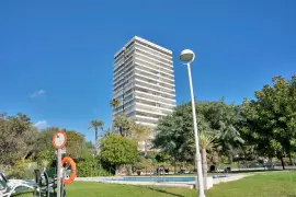 Image 6 thumb