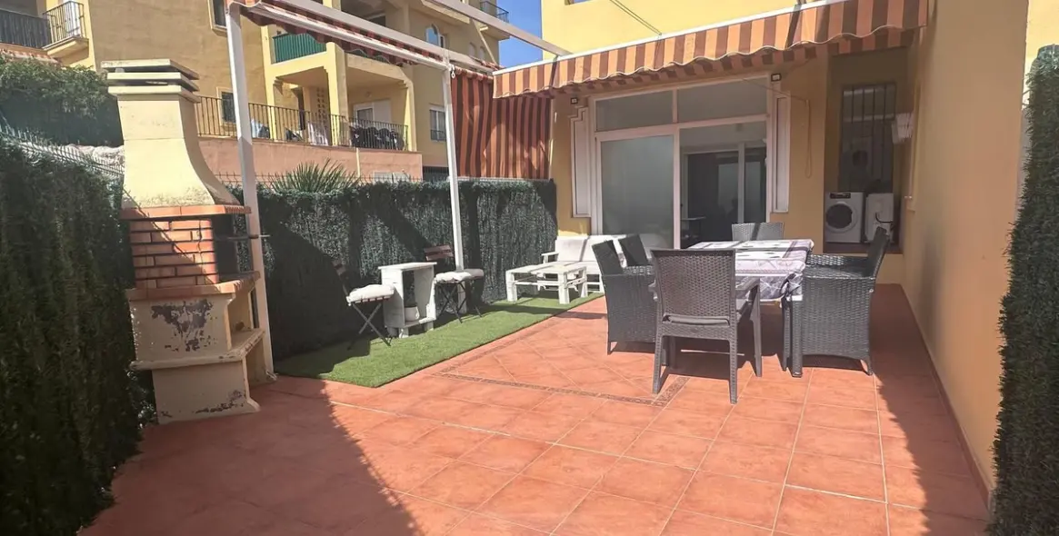 Sale of ground floor apartment in Mijas Costa 2