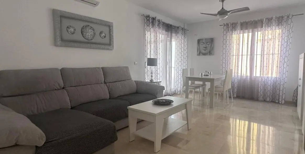 Sale of ground floor apartment in Mijas Costa 4