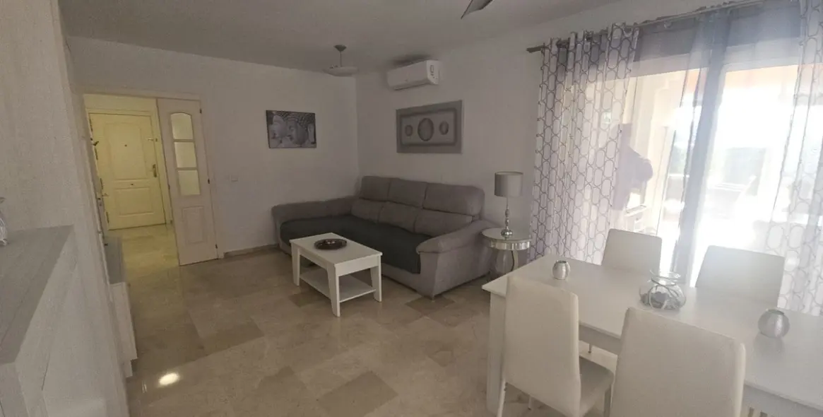 Sale of ground floor apartment in Mijas Costa 6