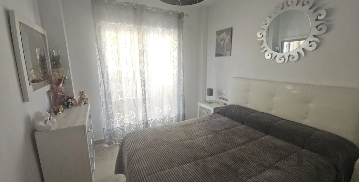 Sale of ground floor apartment in Mijas Costa 16