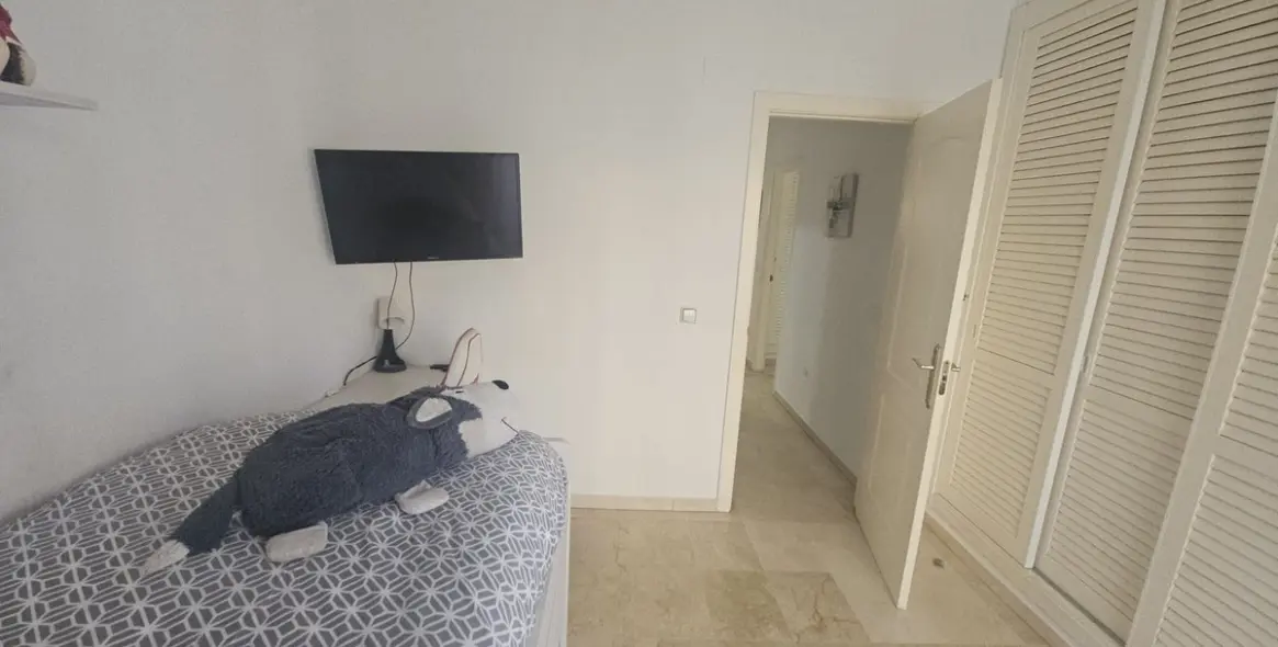 Sale of ground floor apartment in Mijas Costa 18