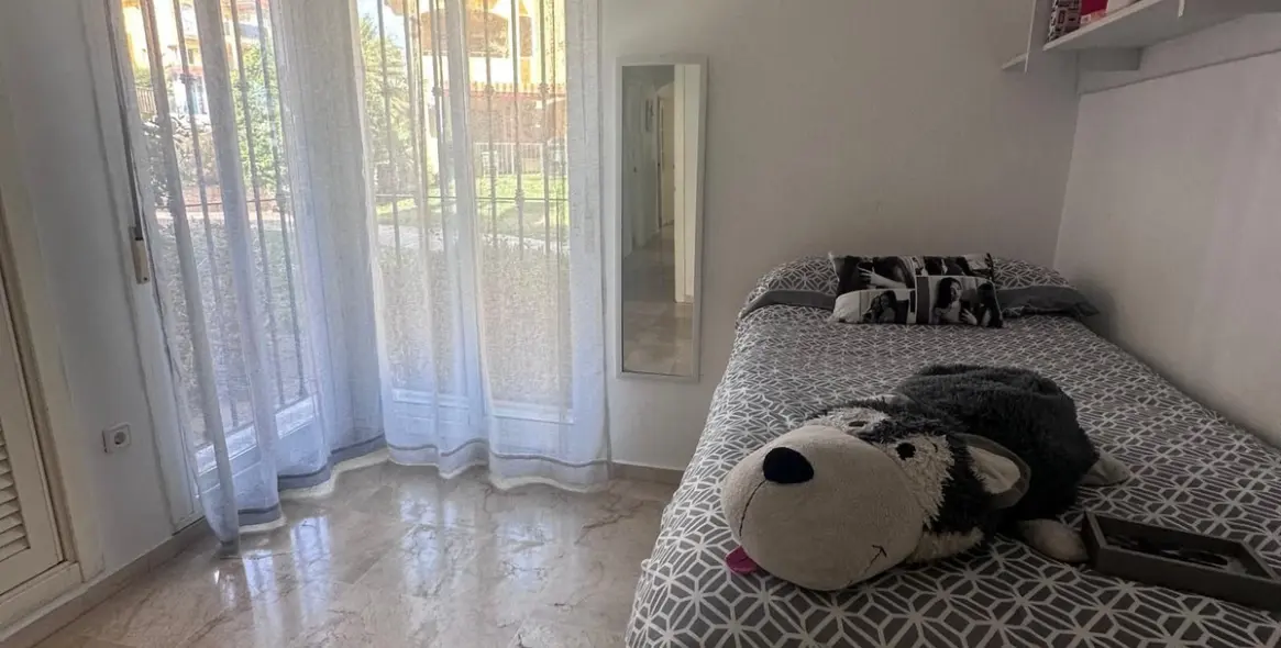 Sale of ground floor apartment in Mijas Costa 30