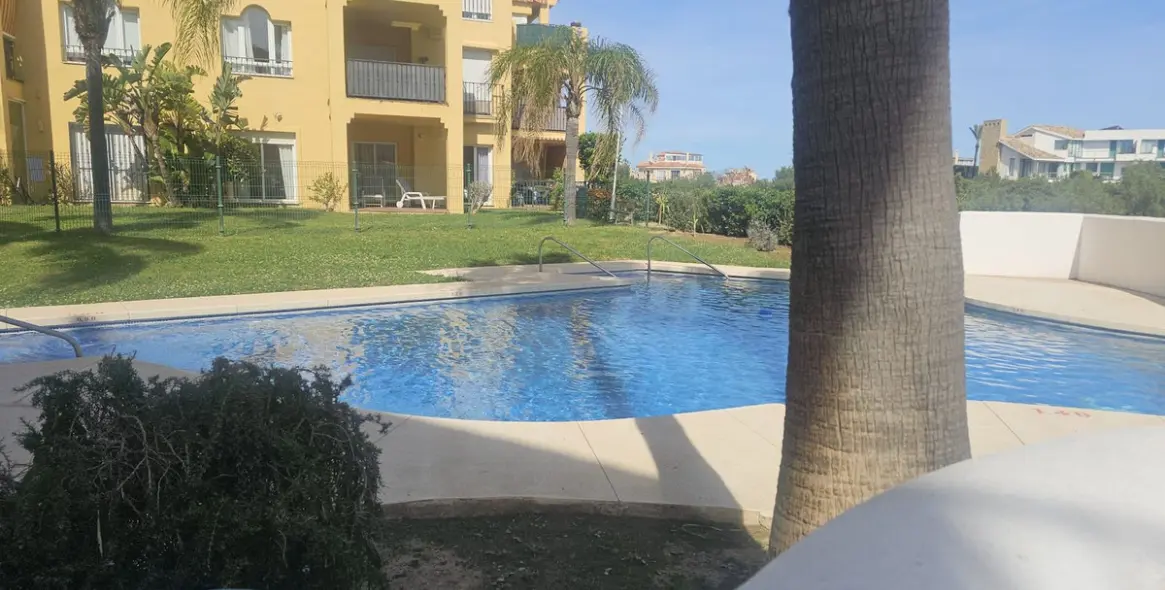 Sale of ground floor apartment in Mijas Costa 45