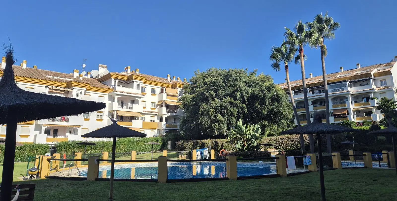 Sale of ground floor apartment in Nagüeles 1