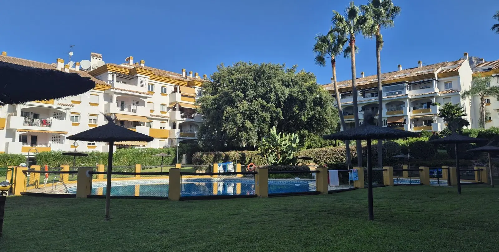 Sale of ground floor apartment in Nagüeles 10