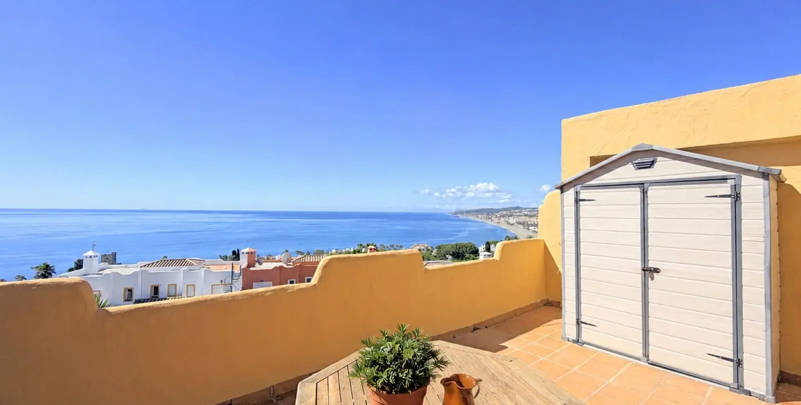 Venta de ático dúplex en Casares Playa 26