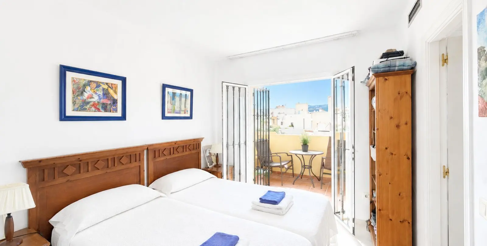 Venta de ático dúplex en Casares Playa 28