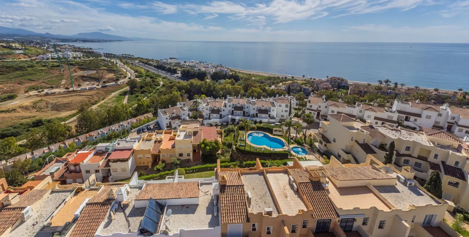 Venta de ático dúplex en Casares Playa 52
