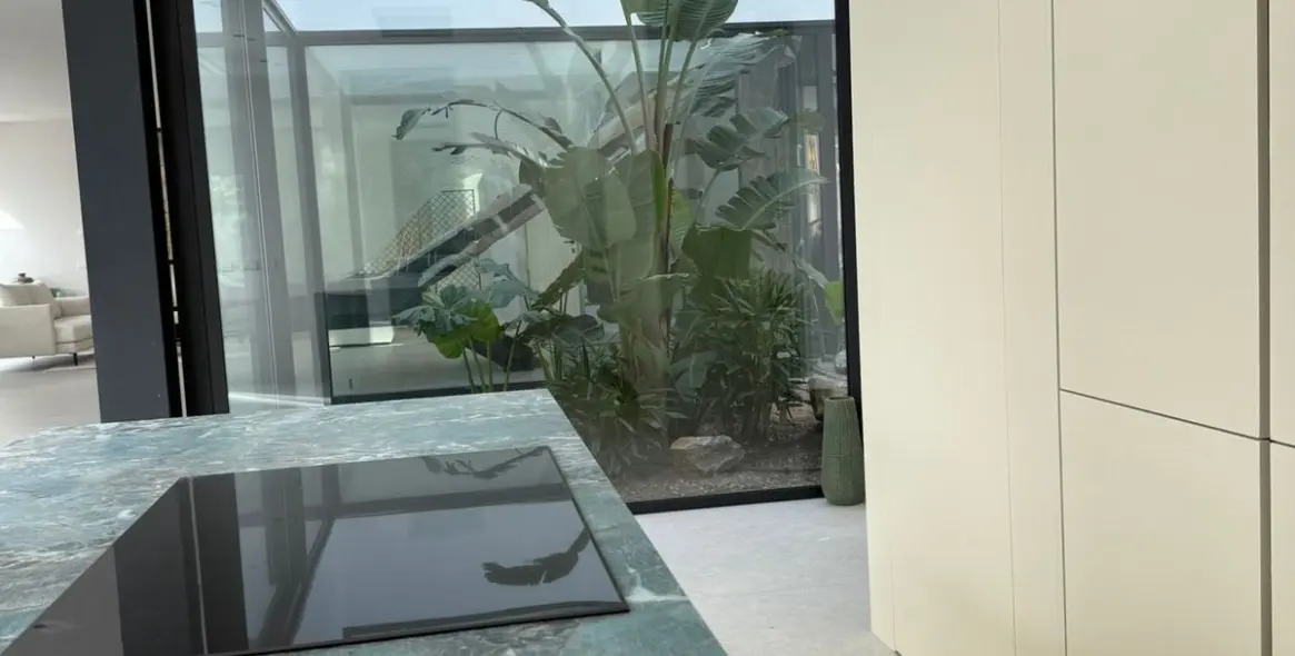 Long-term rent of detached villa in Sierra Blanca 21