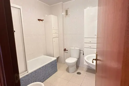 Image 7 thumb