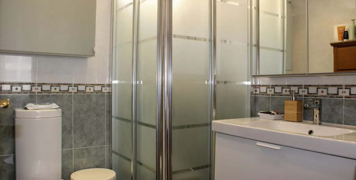 Sale of penthouse in Torrox Costa 16