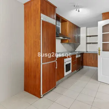 Venta de apartamento en planta baja en Elviria