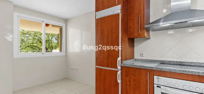 Venta de apartamento en planta baja en Elviria 3