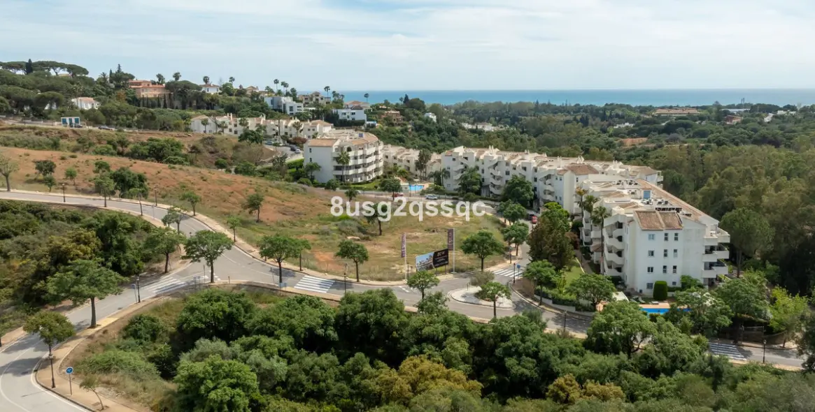 Venta de apartamento en planta baja en Elviria 18