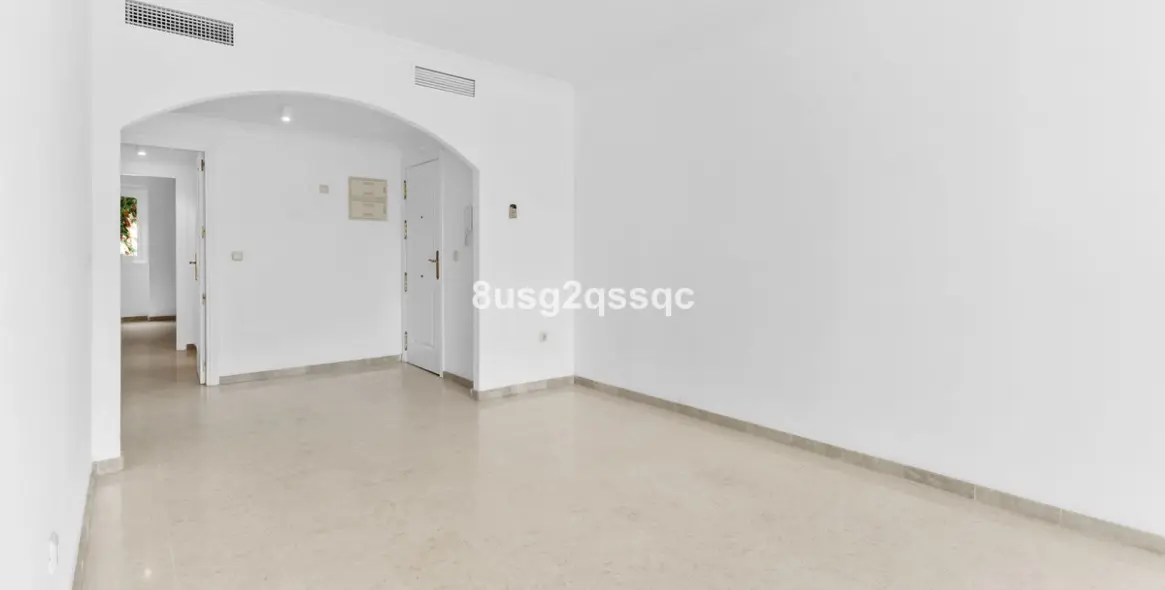 Venta de apartamento en planta baja en Elviria 27