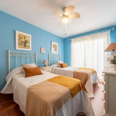 Sale of middle floor apartment in Marbella