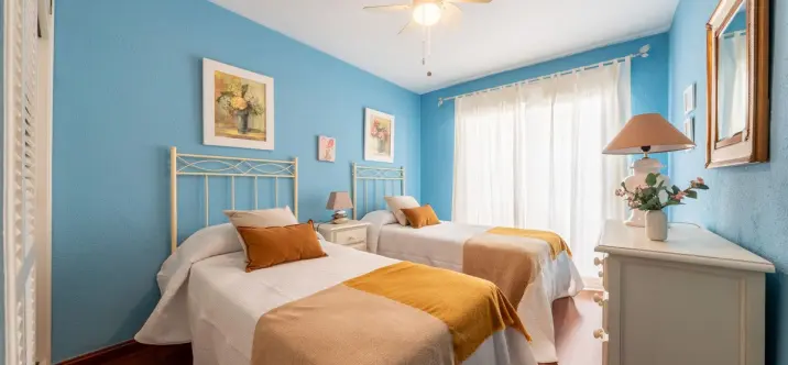 Sale of middle floor apartment in Marbella 3