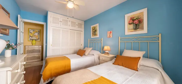 Sale of middle floor apartment in Marbella 4