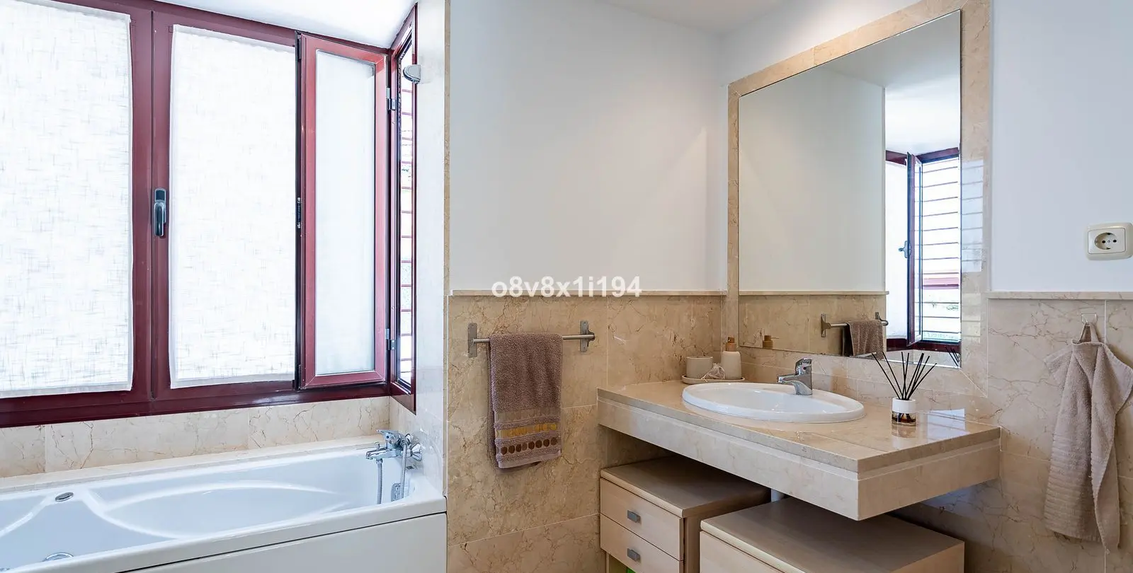 Venta de casa pareada en Casares 24