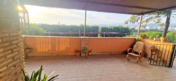 Sale of detached villa in Cártama 1