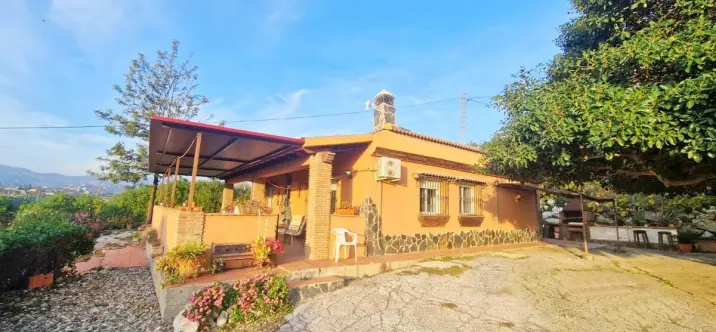 Sale of detached villa in Cártama 4