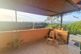 Image 7 thumb