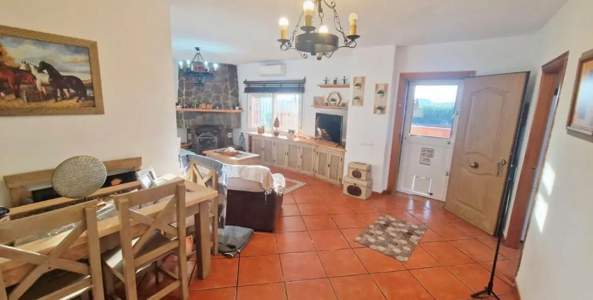 Продажа  отдельно стоящей виллы в Cártama 12
