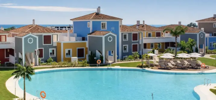 Venta de ático en Estepona 1