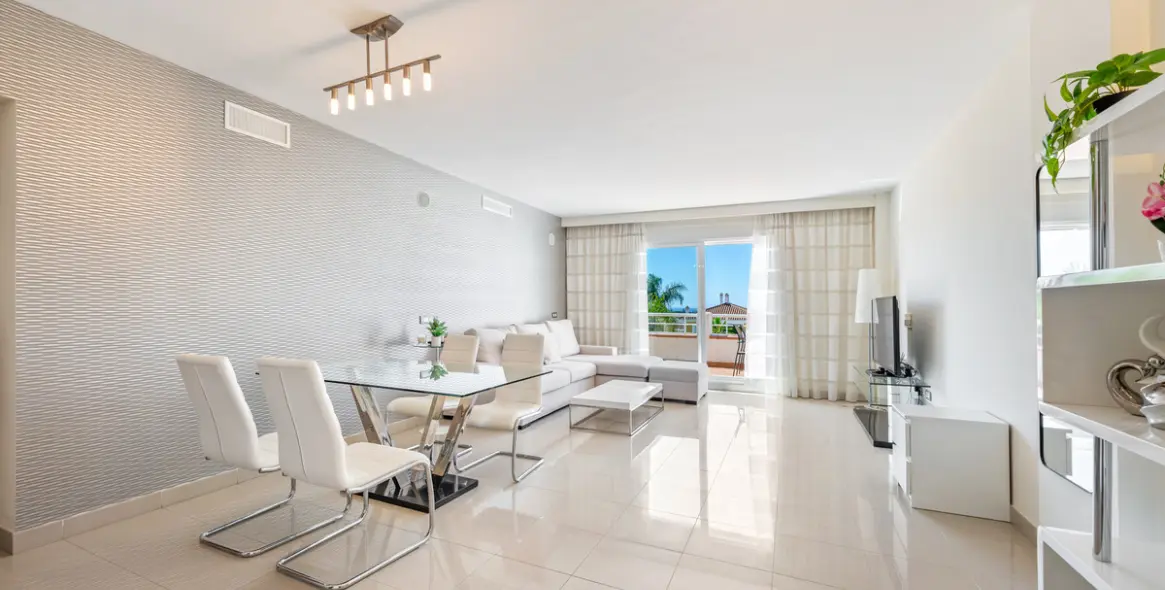 Продажа пентхауса в Estepona 4