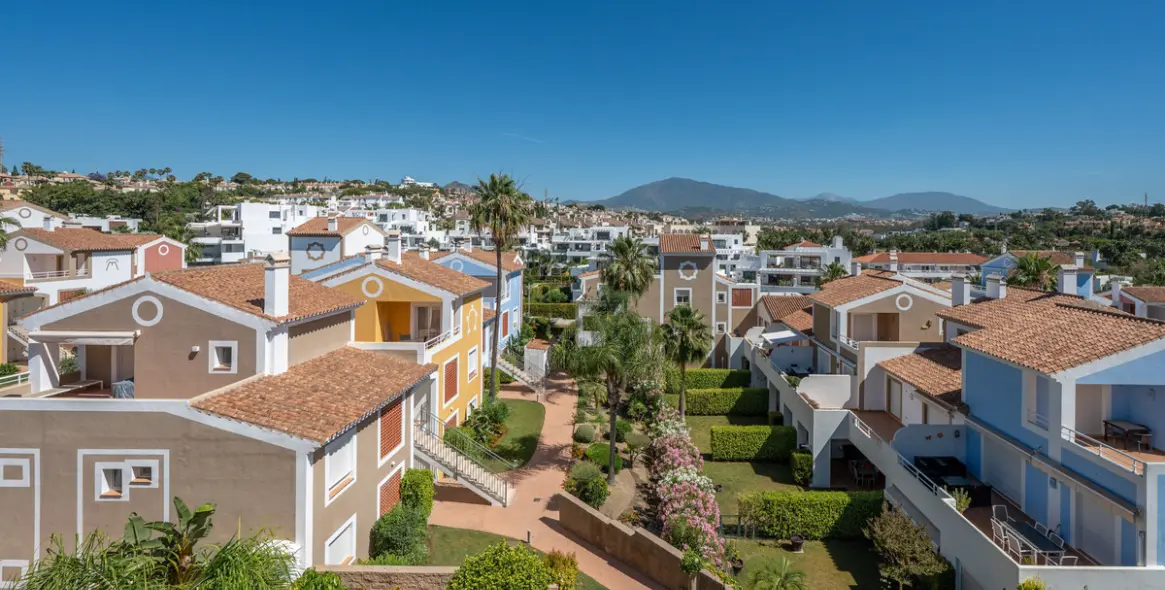 Продажа пентхауса в Estepona 22