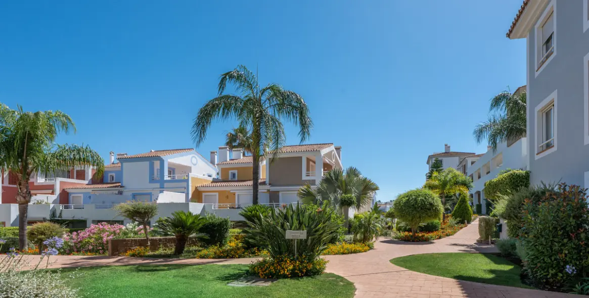 Продажа пентхауса в Estepona 26