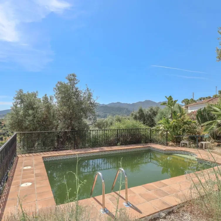 Venta de villa independiente en Monda