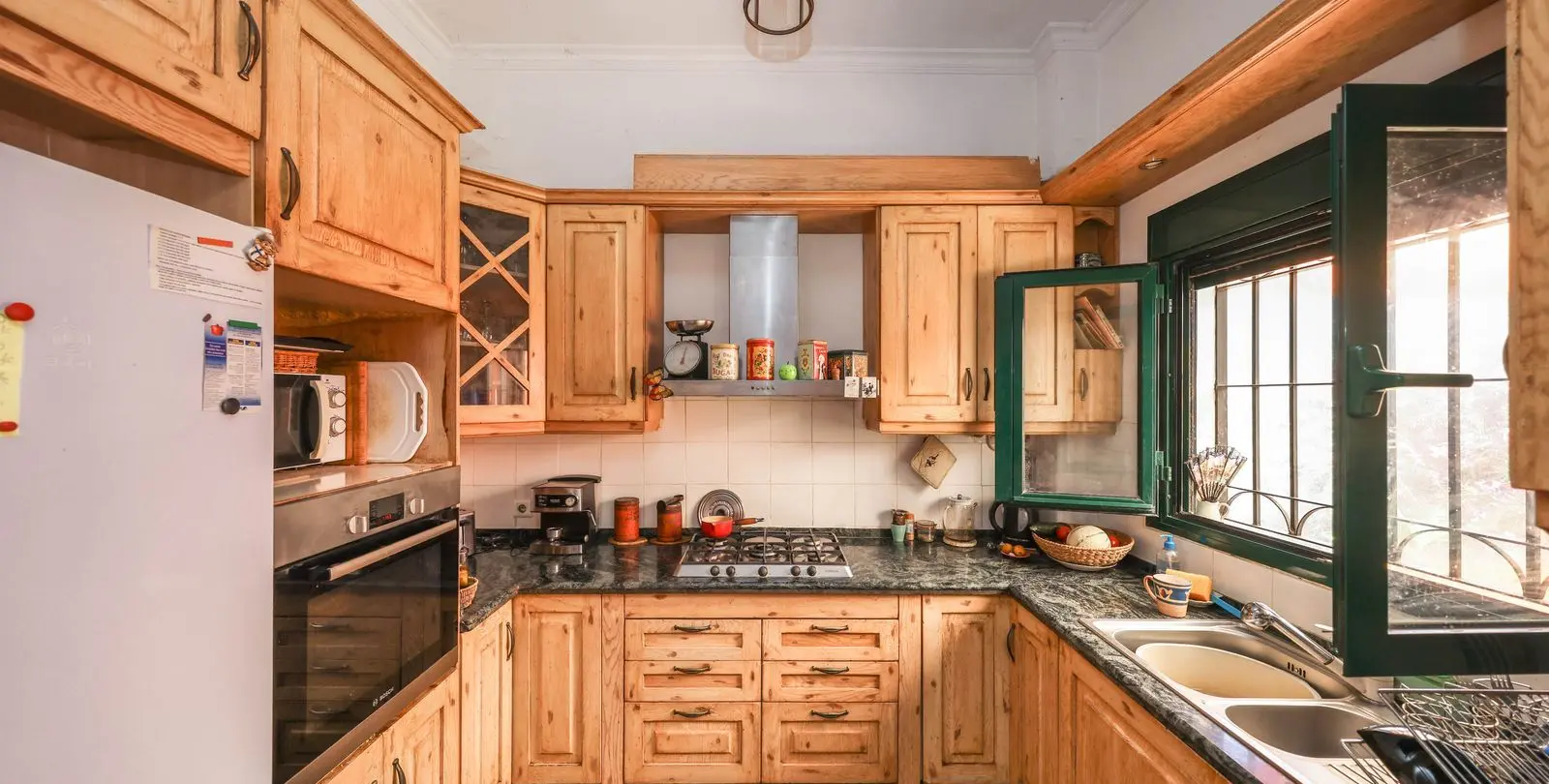 Sale of detached villa in Monda 11