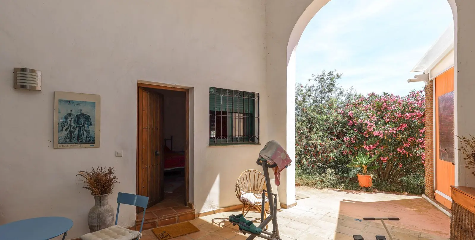 Sale of detached villa in Monda 26