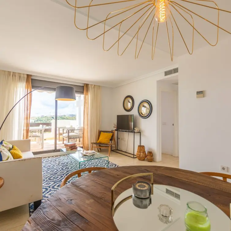 Продажа пентхауса в Estepona