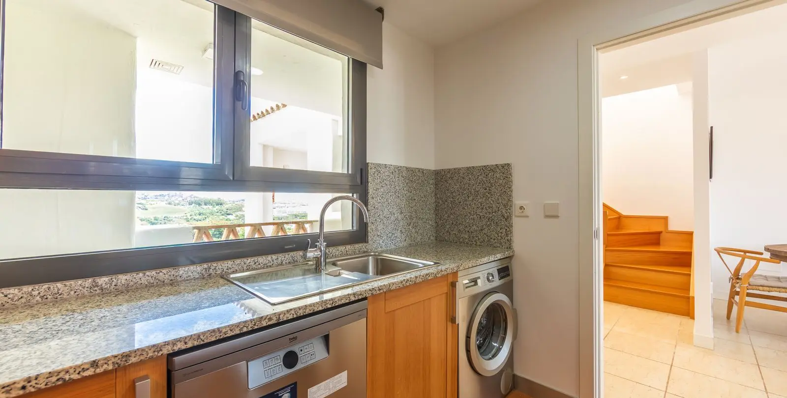 Продажа пентхауса в Estepona 19