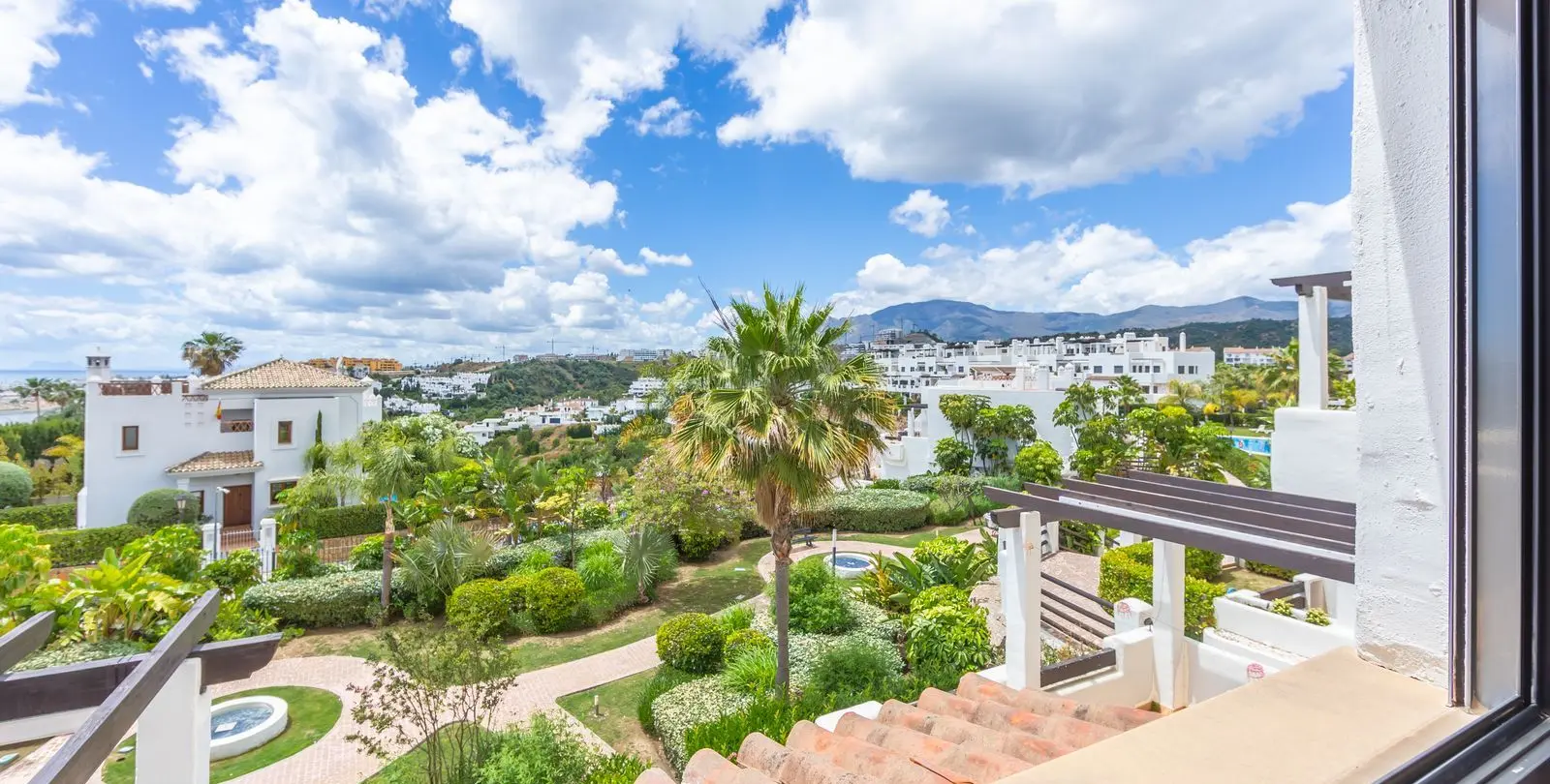 Продажа пентхауса в Estepona 23
