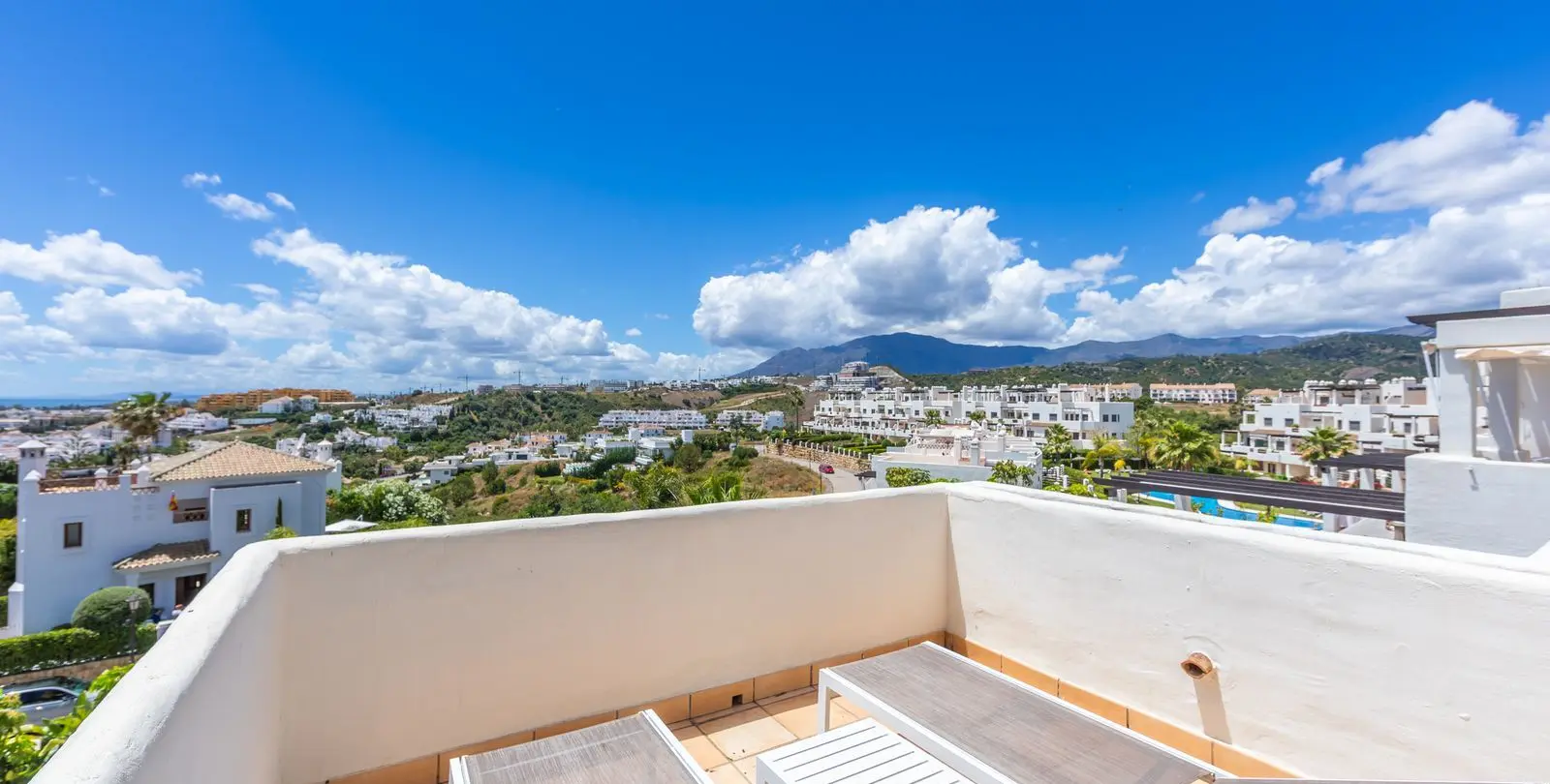 Продажа пентхауса в Estepona 40