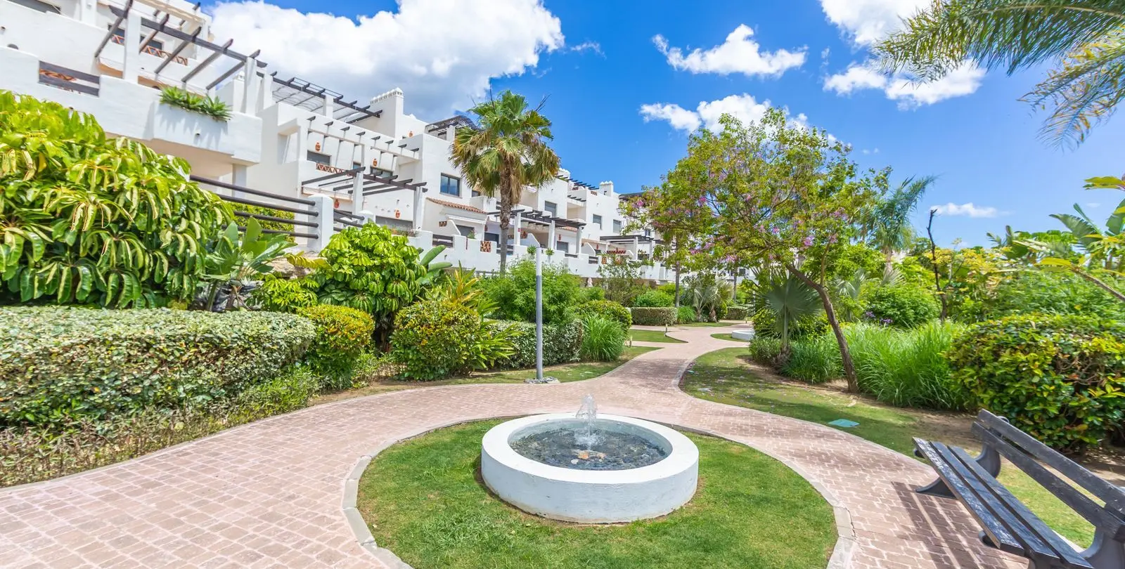 Продажа пентхауса в Estepona 50